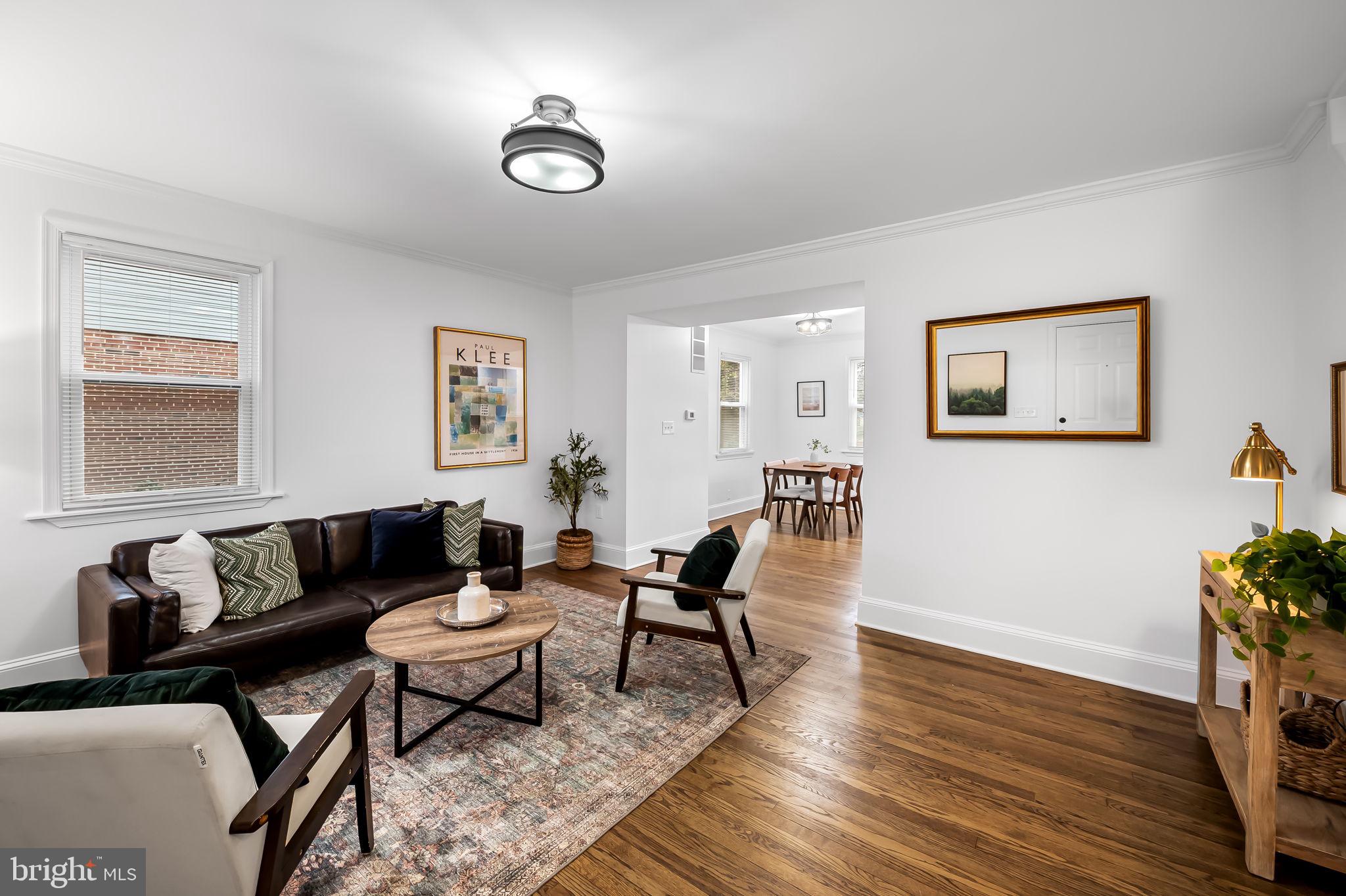 CHINQUAPIN PARK - Residential