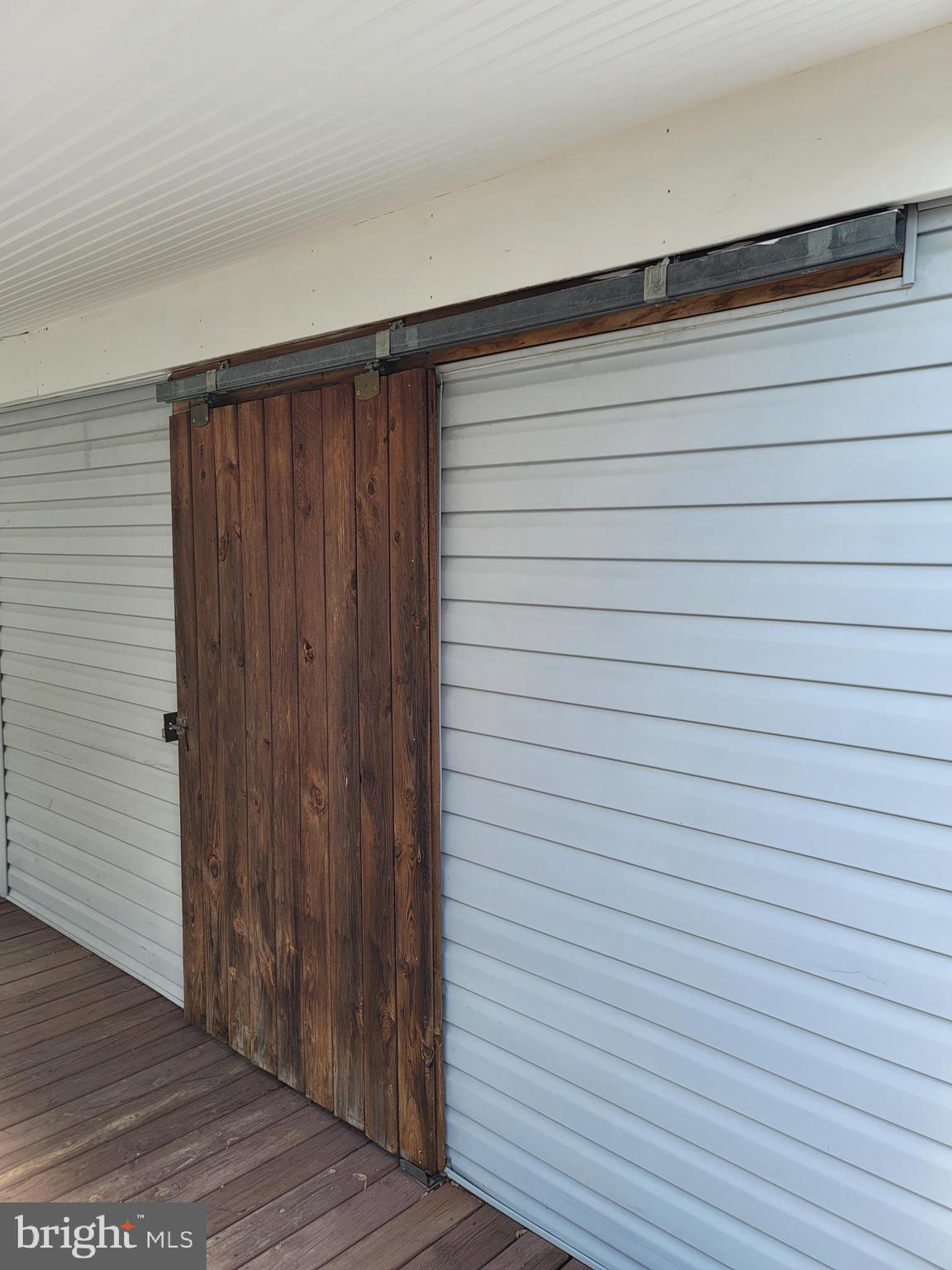 RIVER BEND - Residential