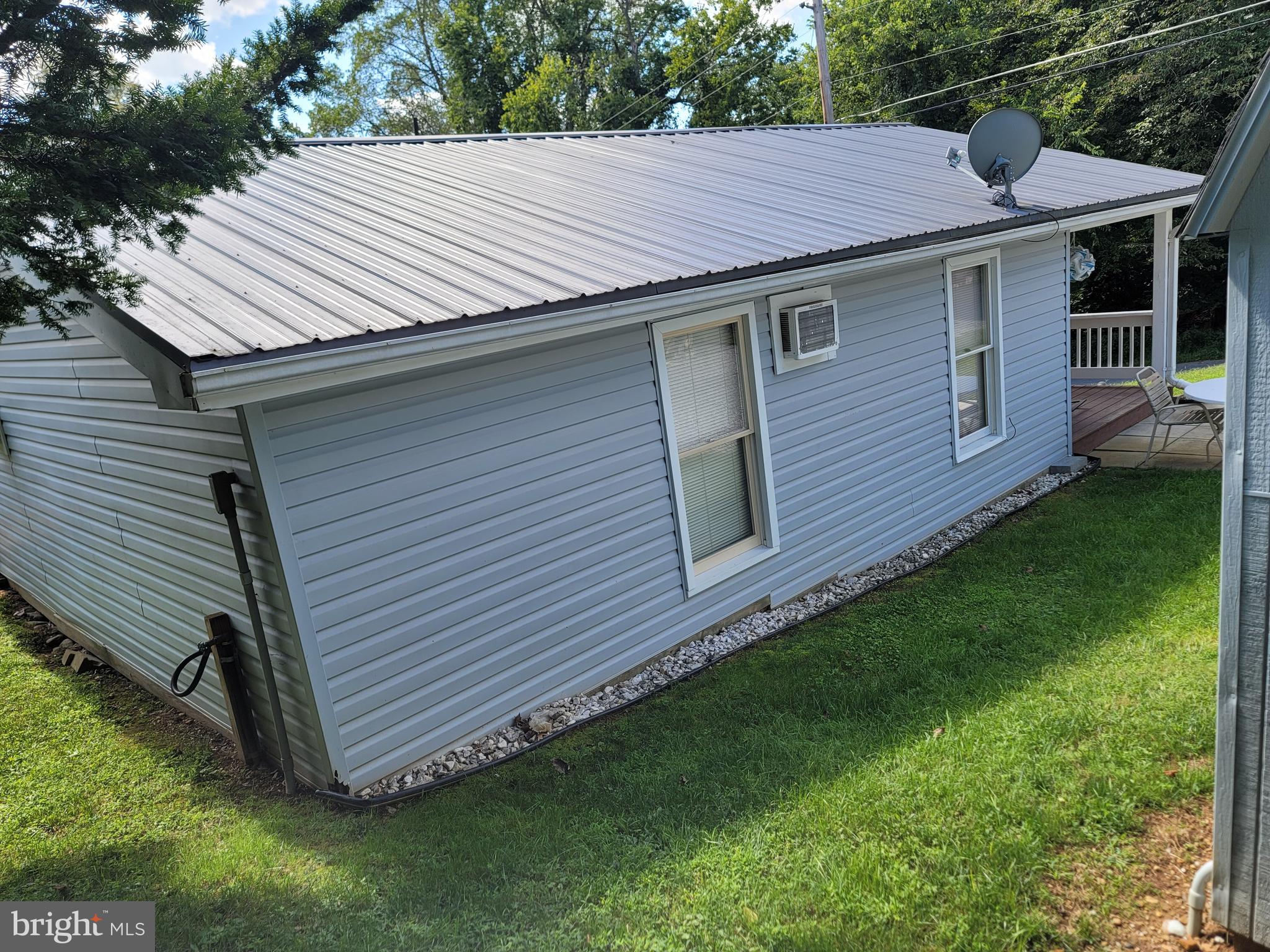 RIVER BEND - Residential