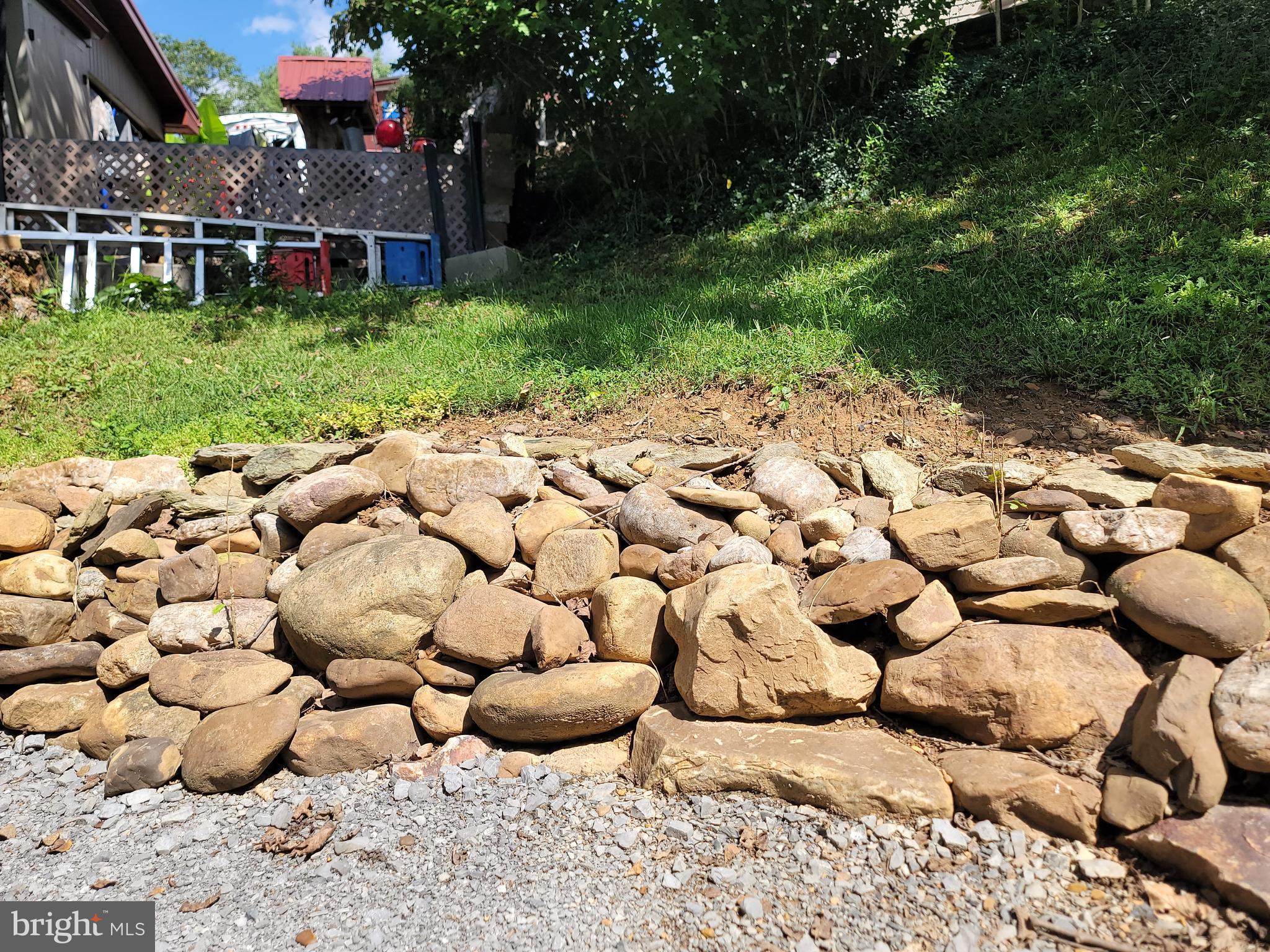 RIVER BEND - Residential