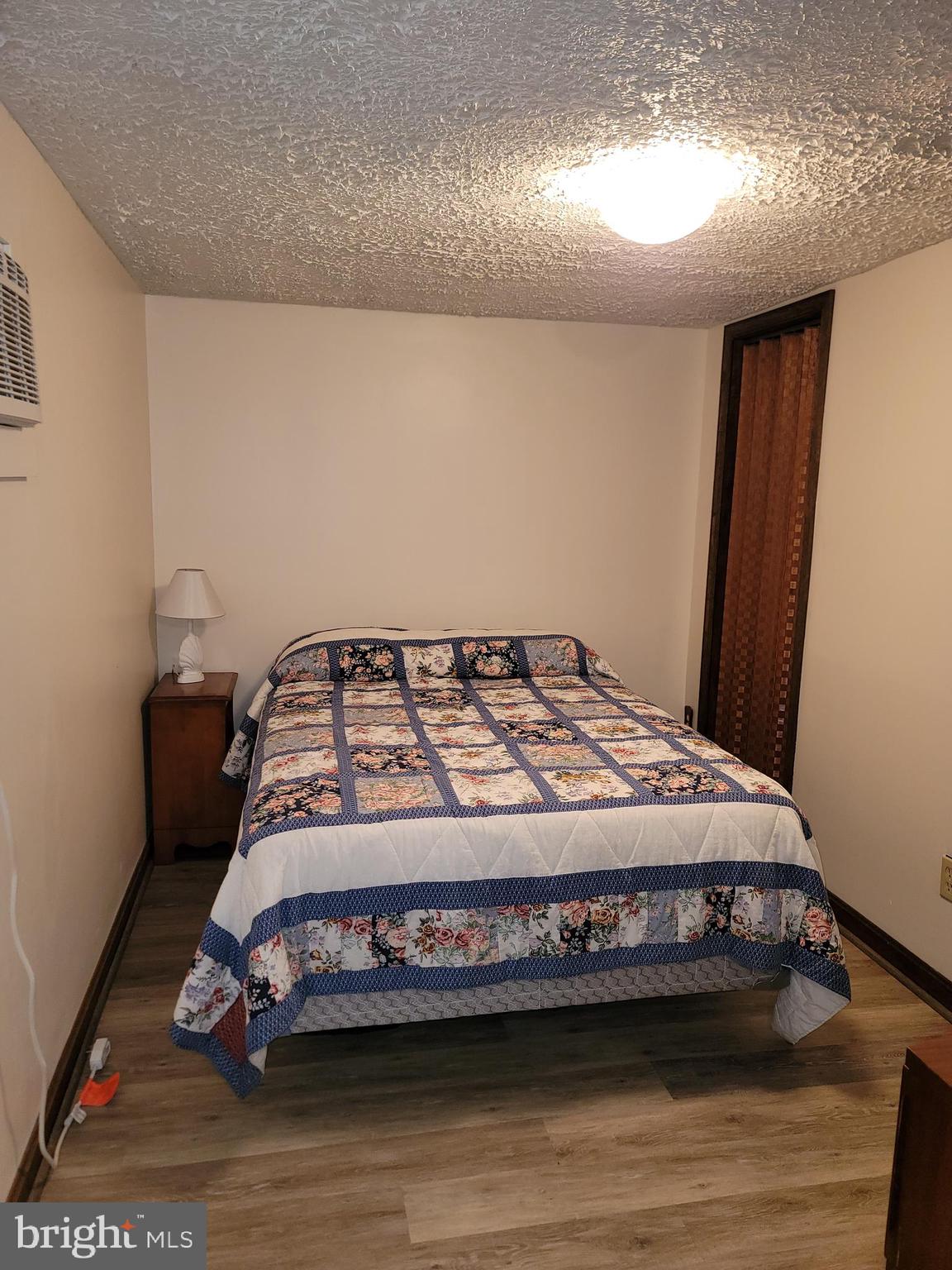 RIVER BEND - Residential