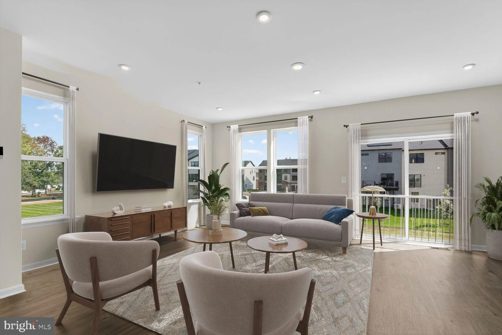 4102 Viewpath Road