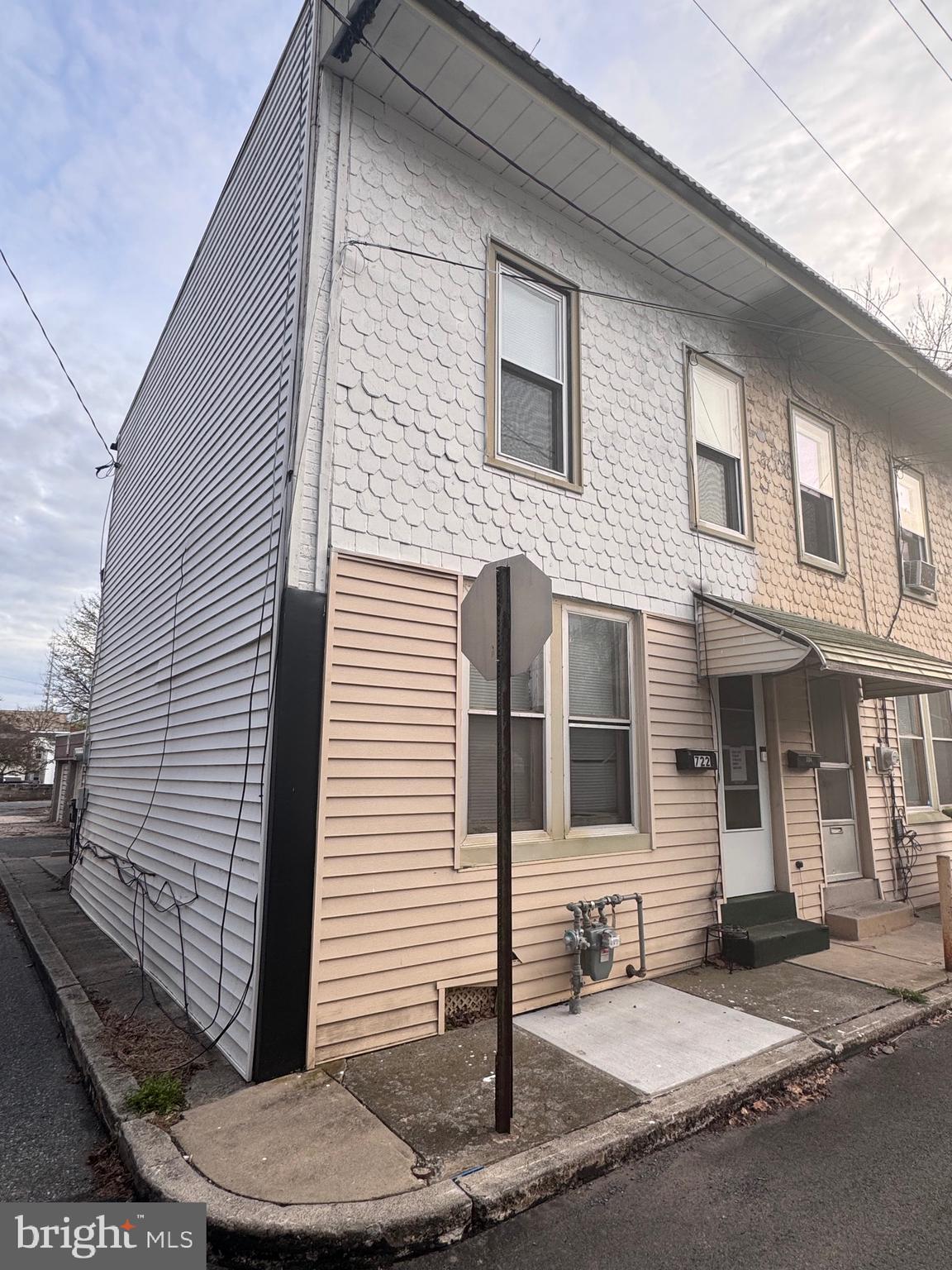 722 UNION STREET