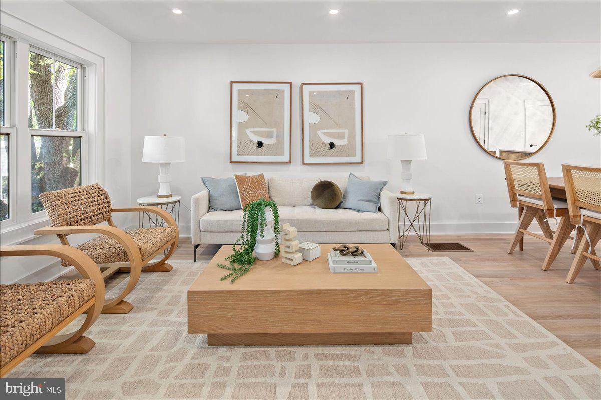 LYON PARK - Residential