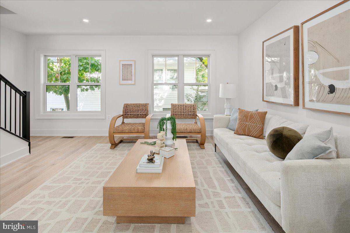 LYON PARK - Residential