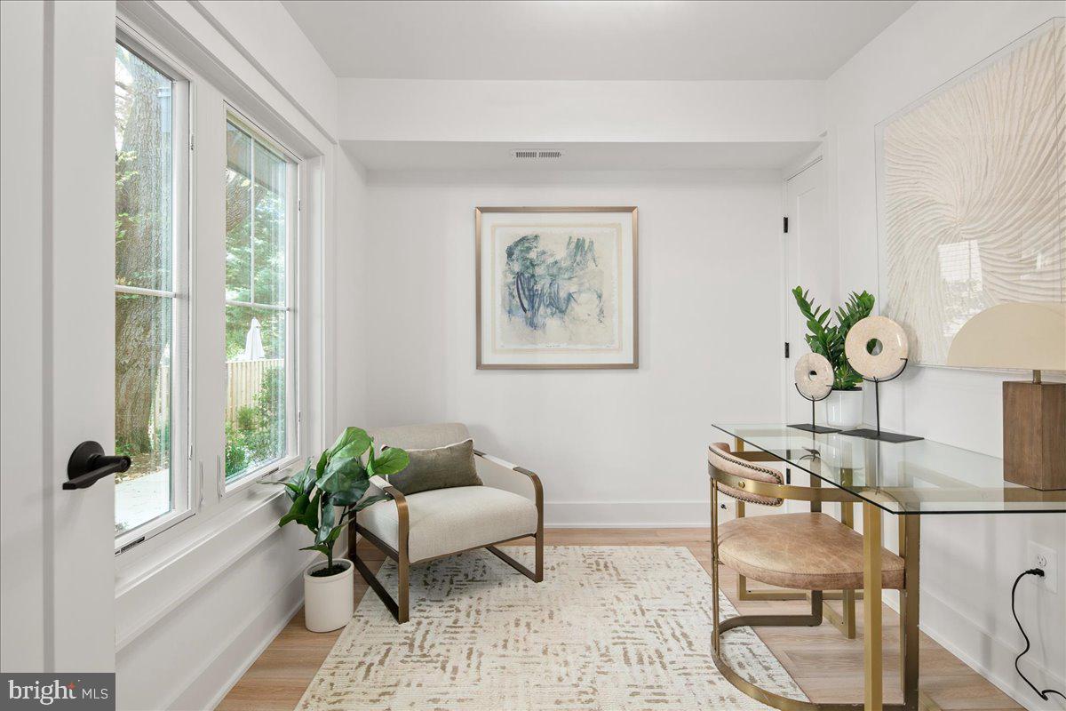 LYON PARK - Residential