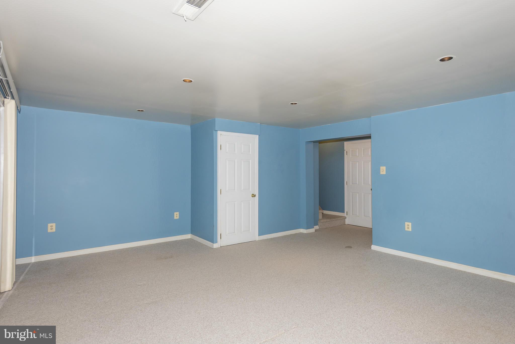 BOWLING BROOK FARMS - Residential