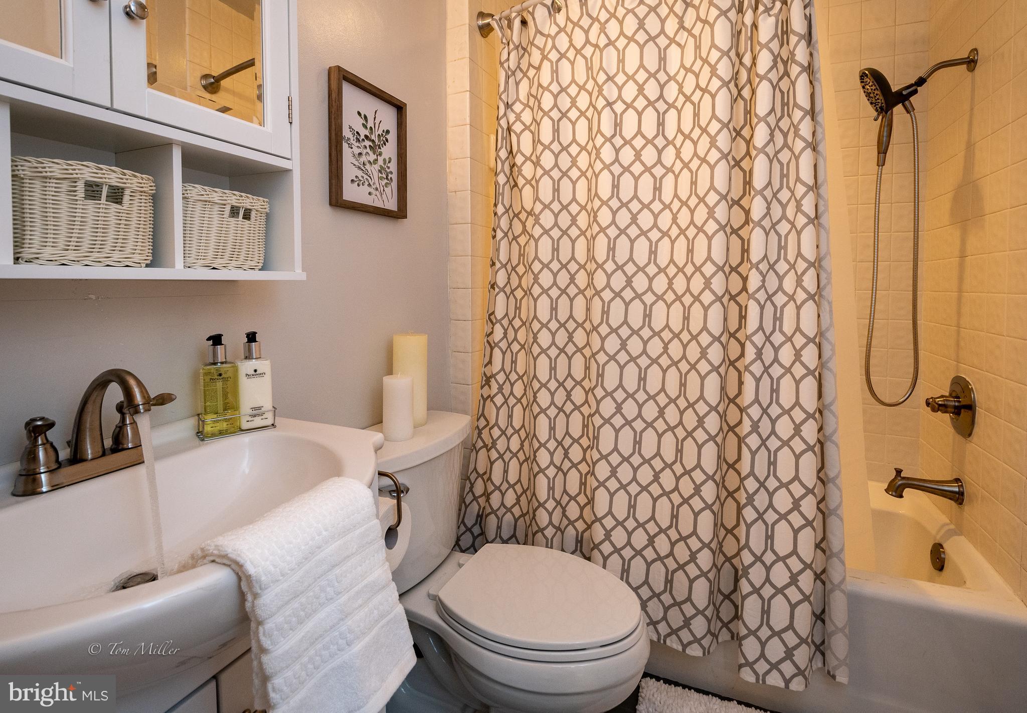 CHESAPEAKE STONE MANOR - Residential