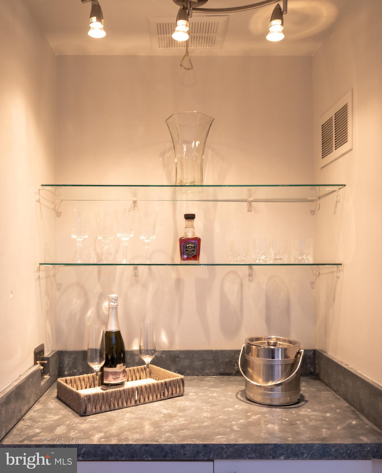 CHESAPEAKE STONE MANOR - Residential