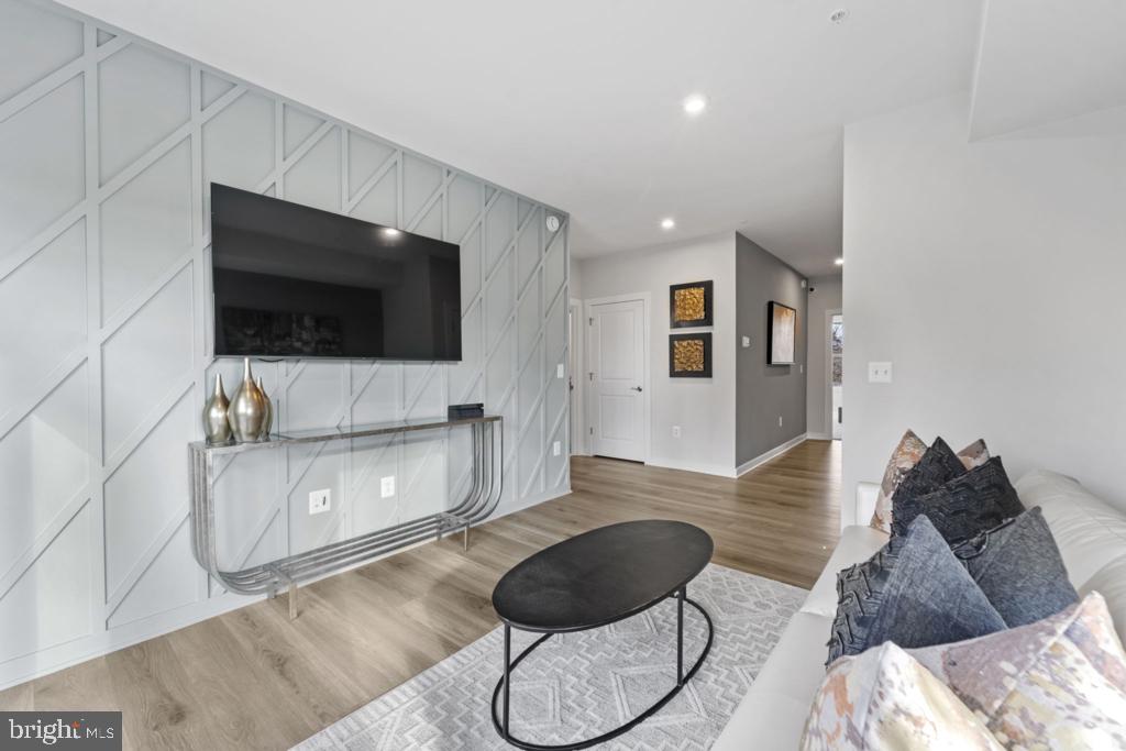 DULLES TECHNOLOGY - Residential