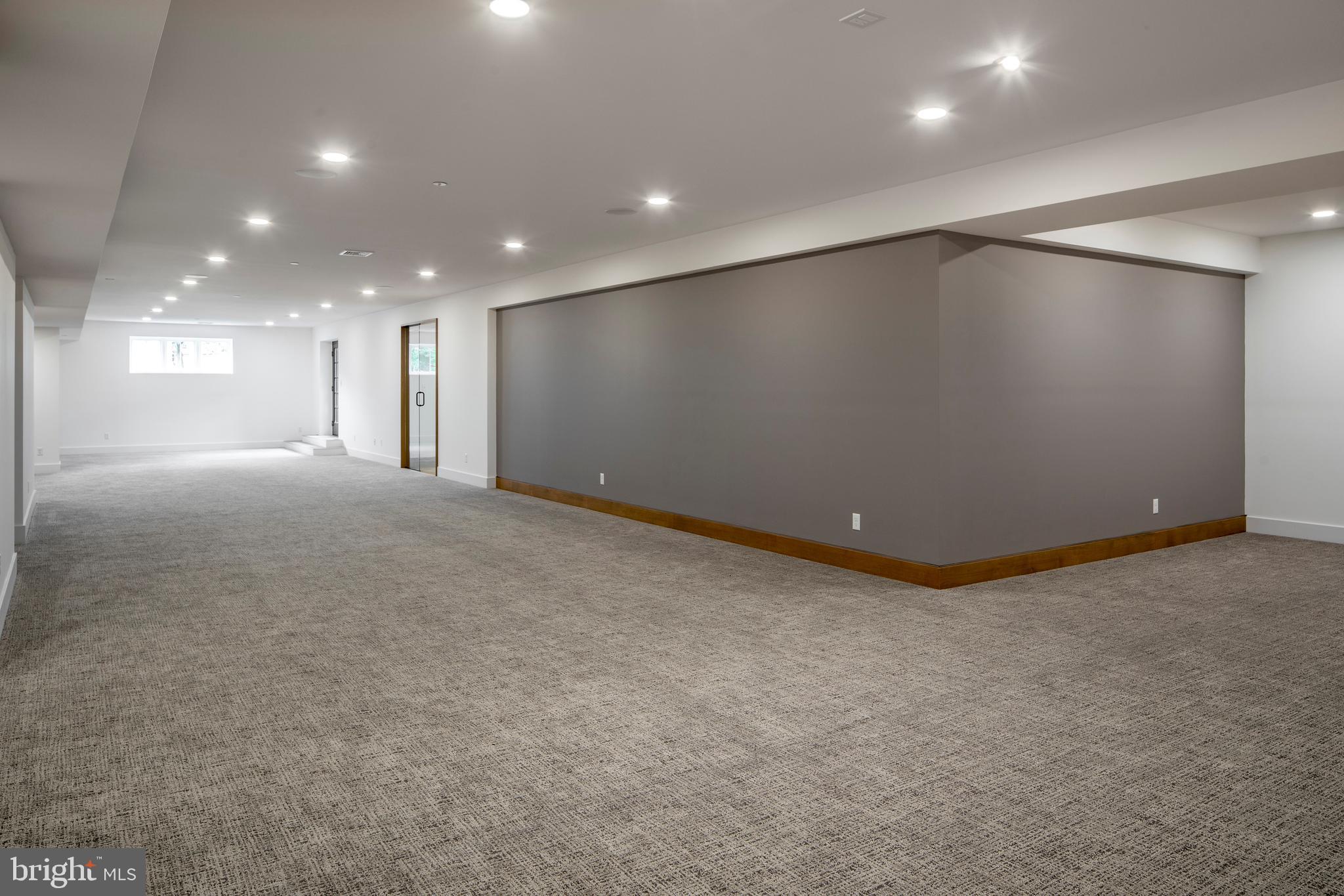 WAYNEFIELD - Residential