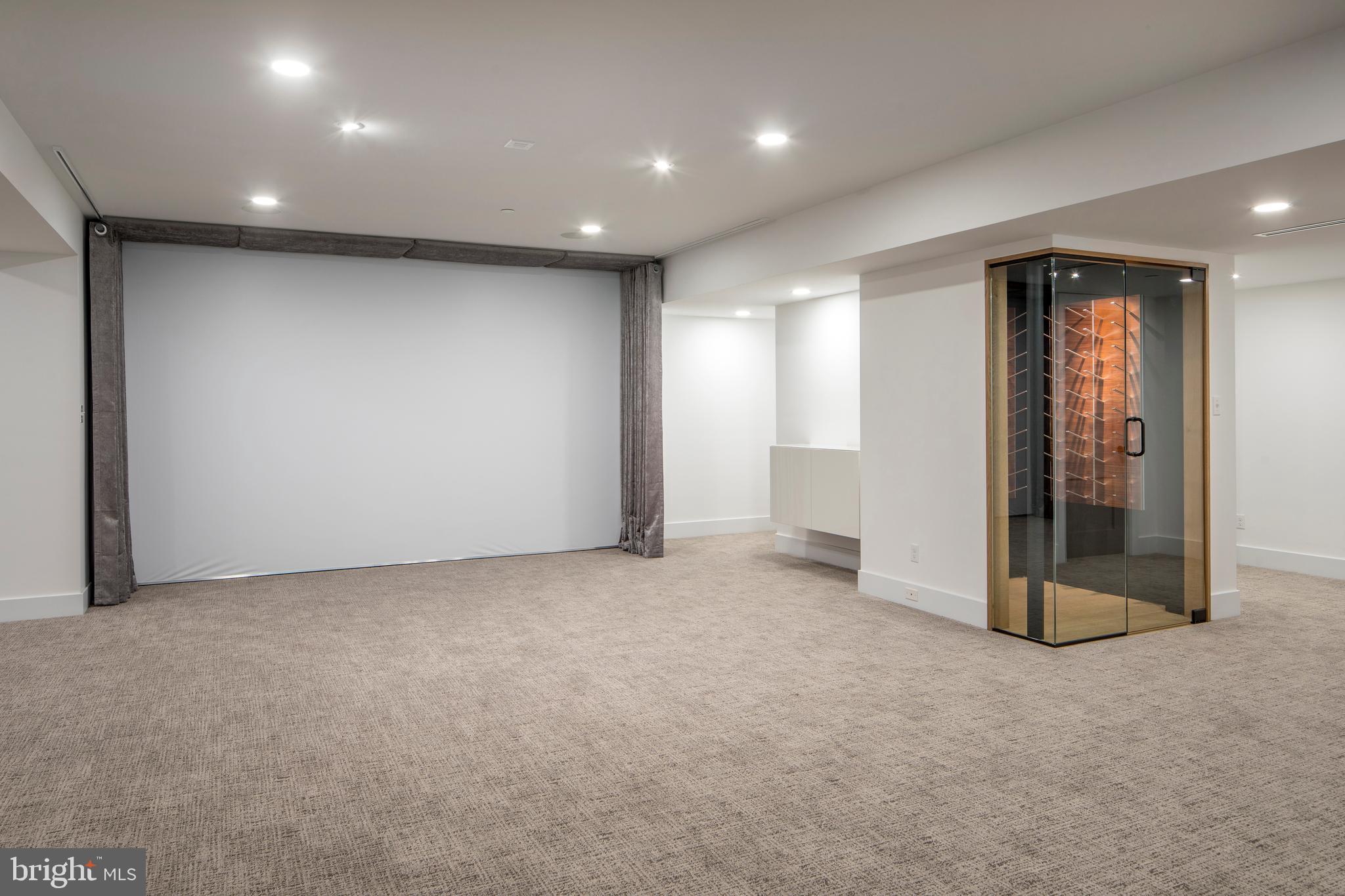 WAYNEFIELD - Residential