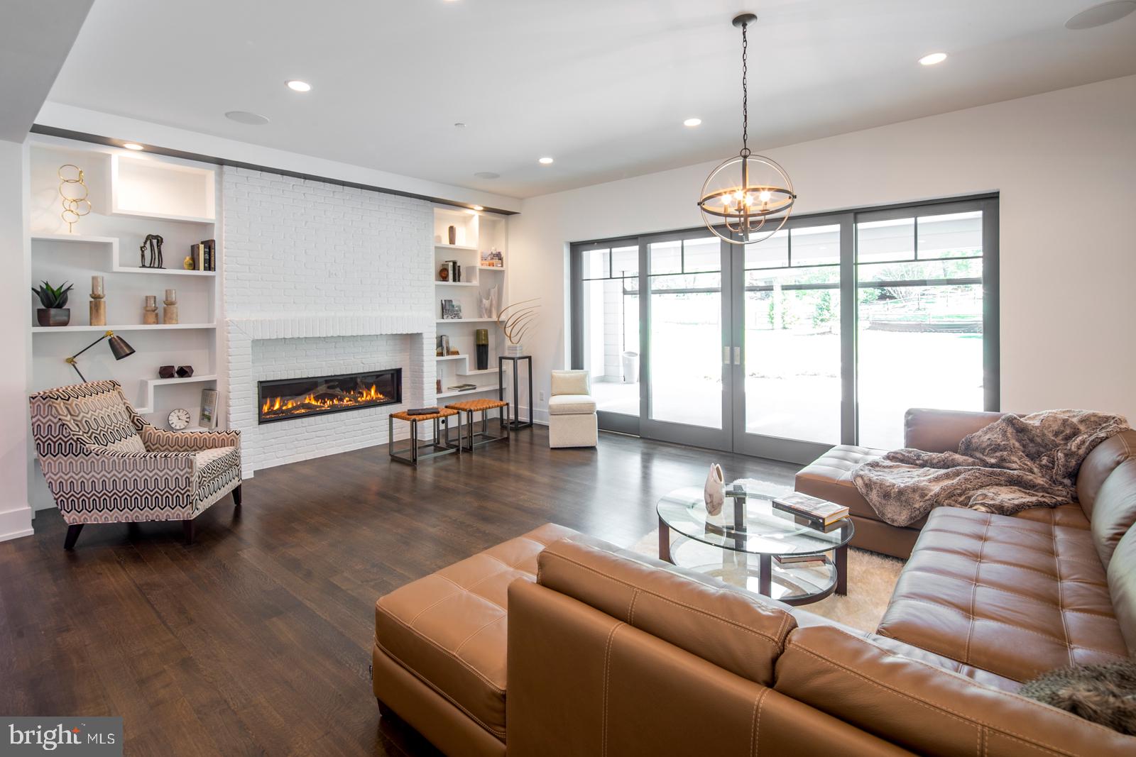 WAYNEFIELD - Residential