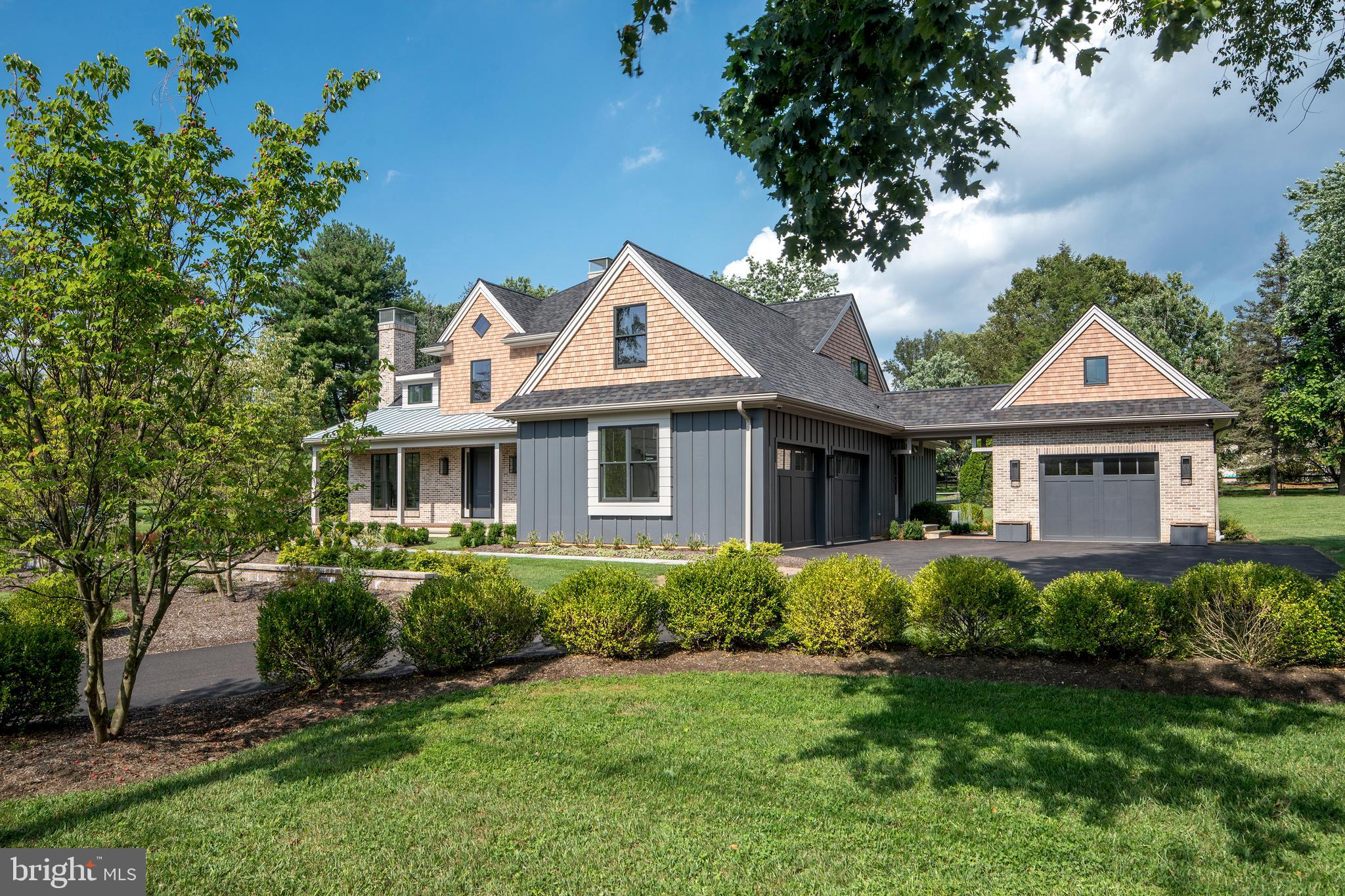 WAYNEFIELD - Residential