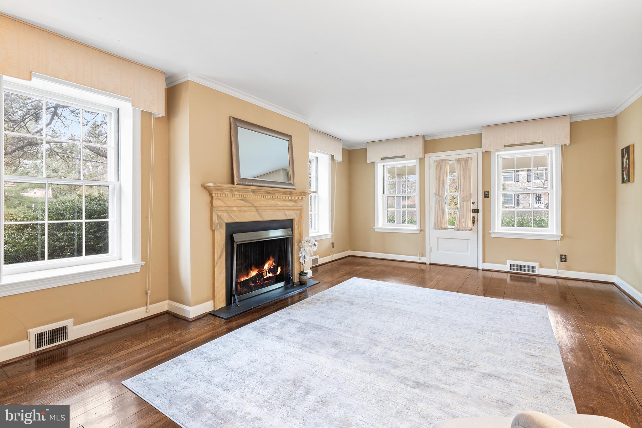 STRAFFORD VILLAGE - Residential