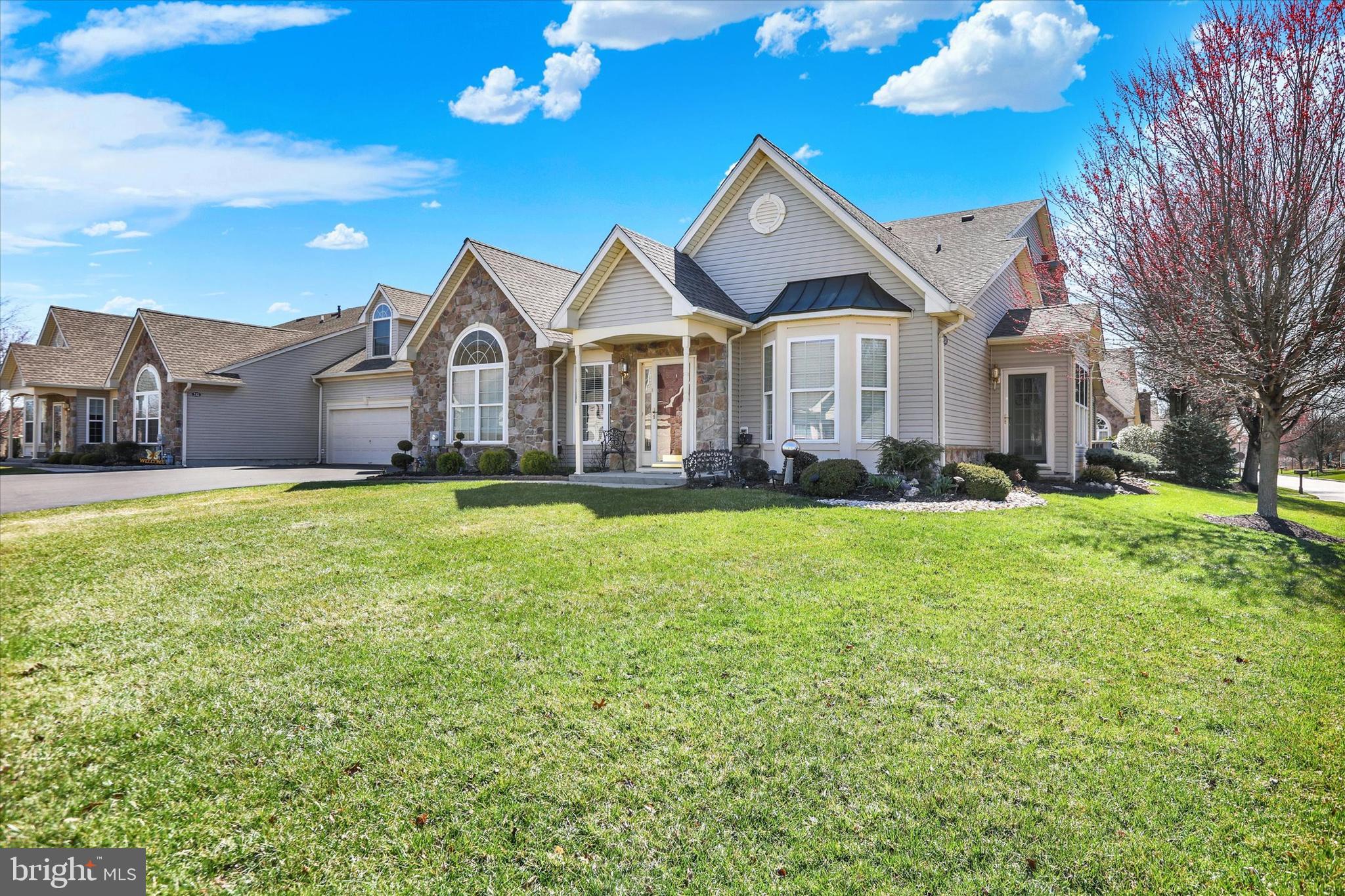 VILLAS AT SHADYBRO - Residential