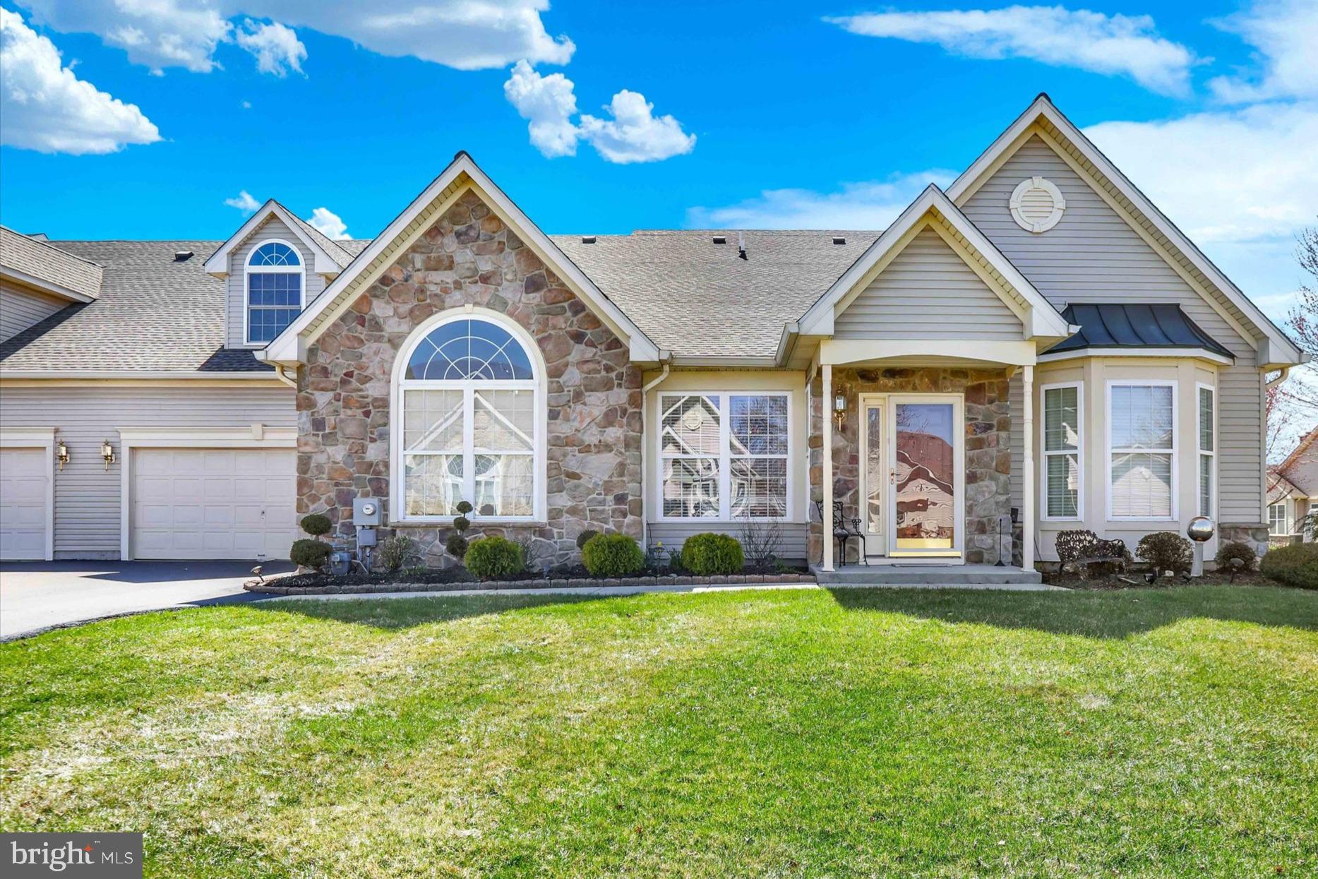 VILLAS AT SHADYBRO - Residential