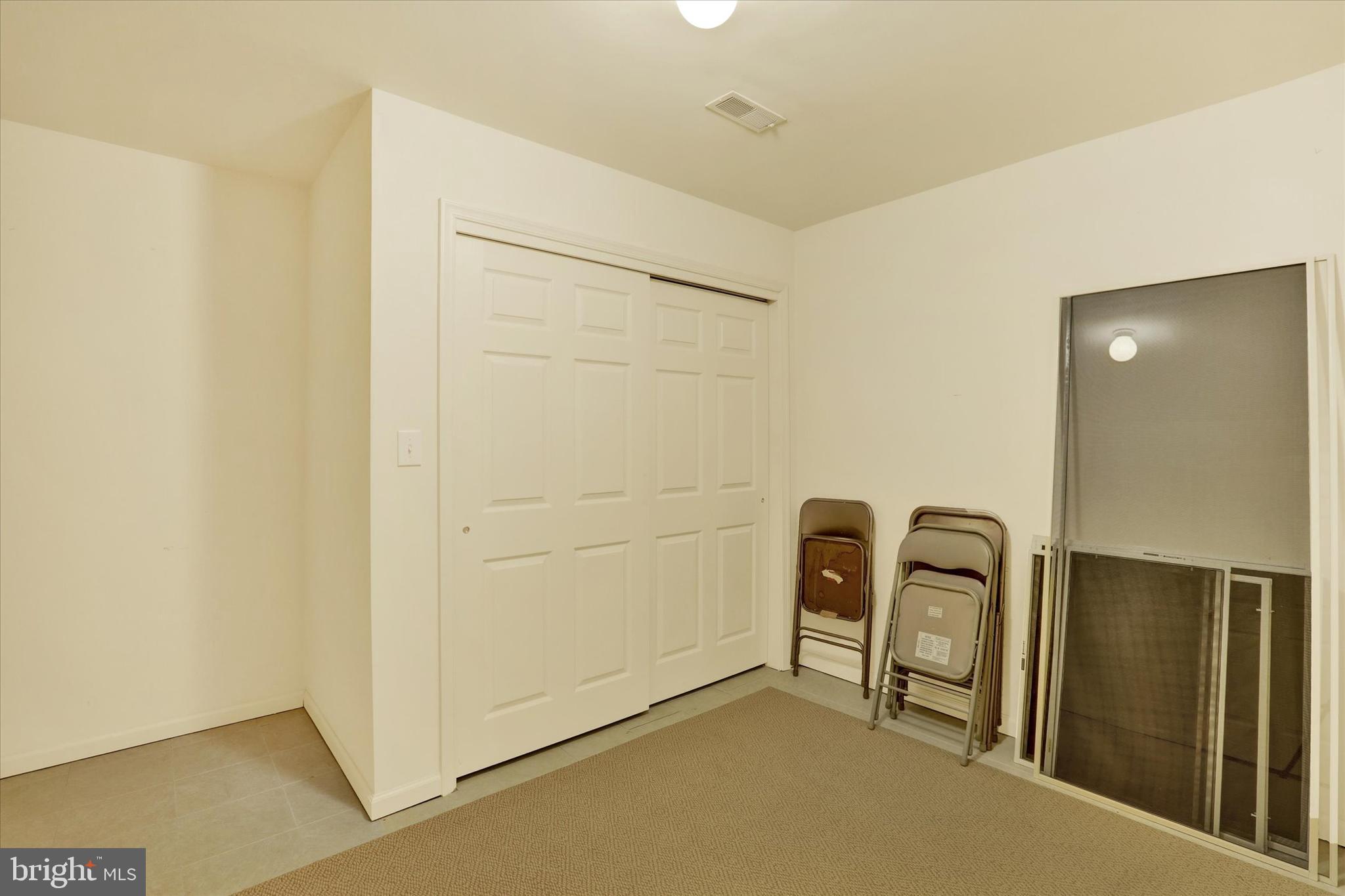 VILLAS AT SHADYBRO - Residential