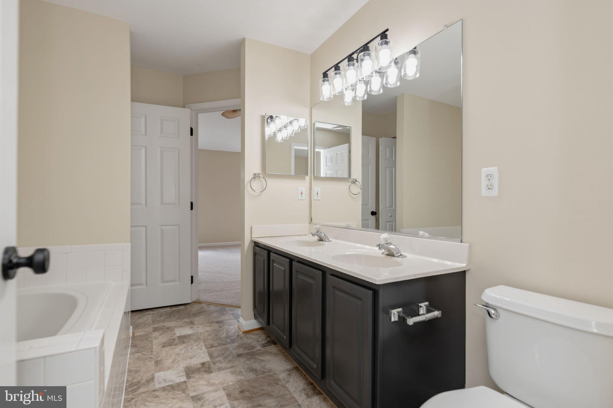 KINGSBROOKE - Residential