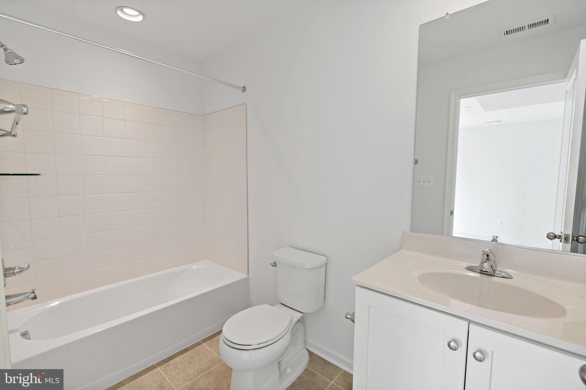 SOUTH BROOK - Residential