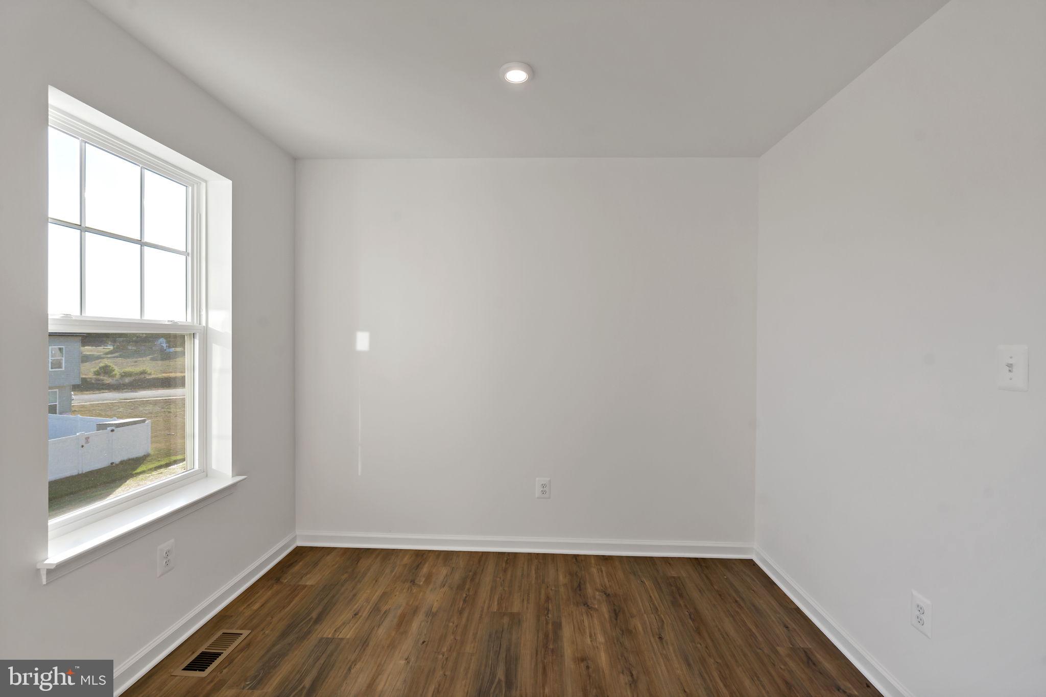 SOUTH BROOK - Residential