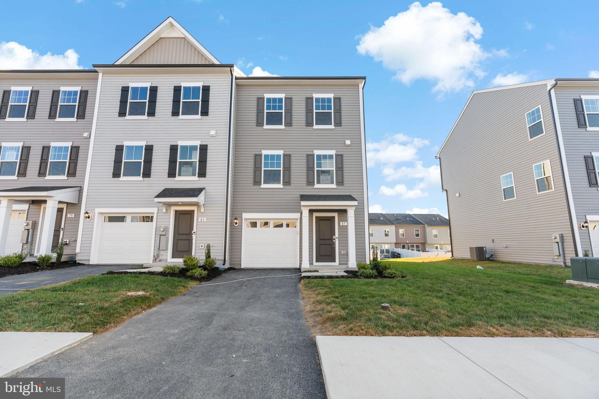 SOUTH BROOK - Residential