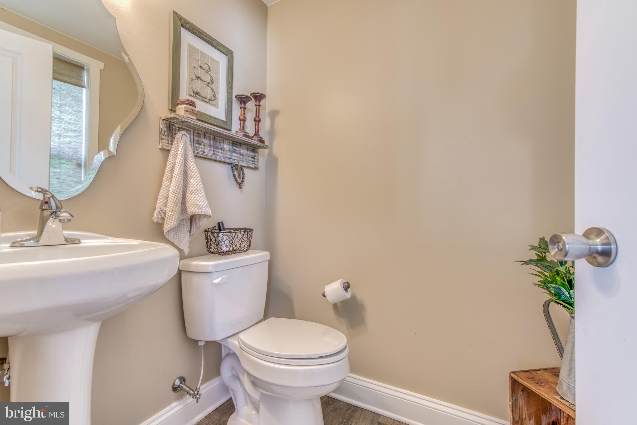 PERRYVILLE - Residential