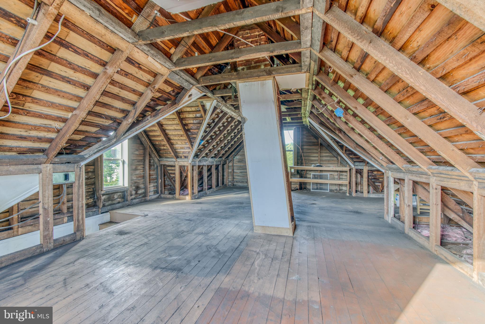 PERRYVILLE - Residential