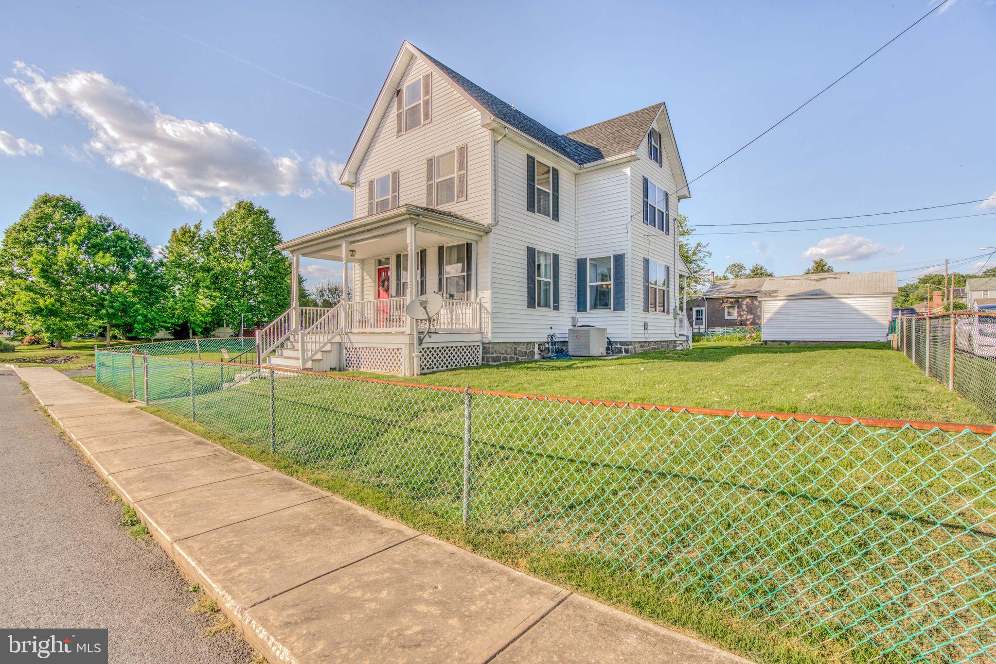 PERRYVILLE - Residential