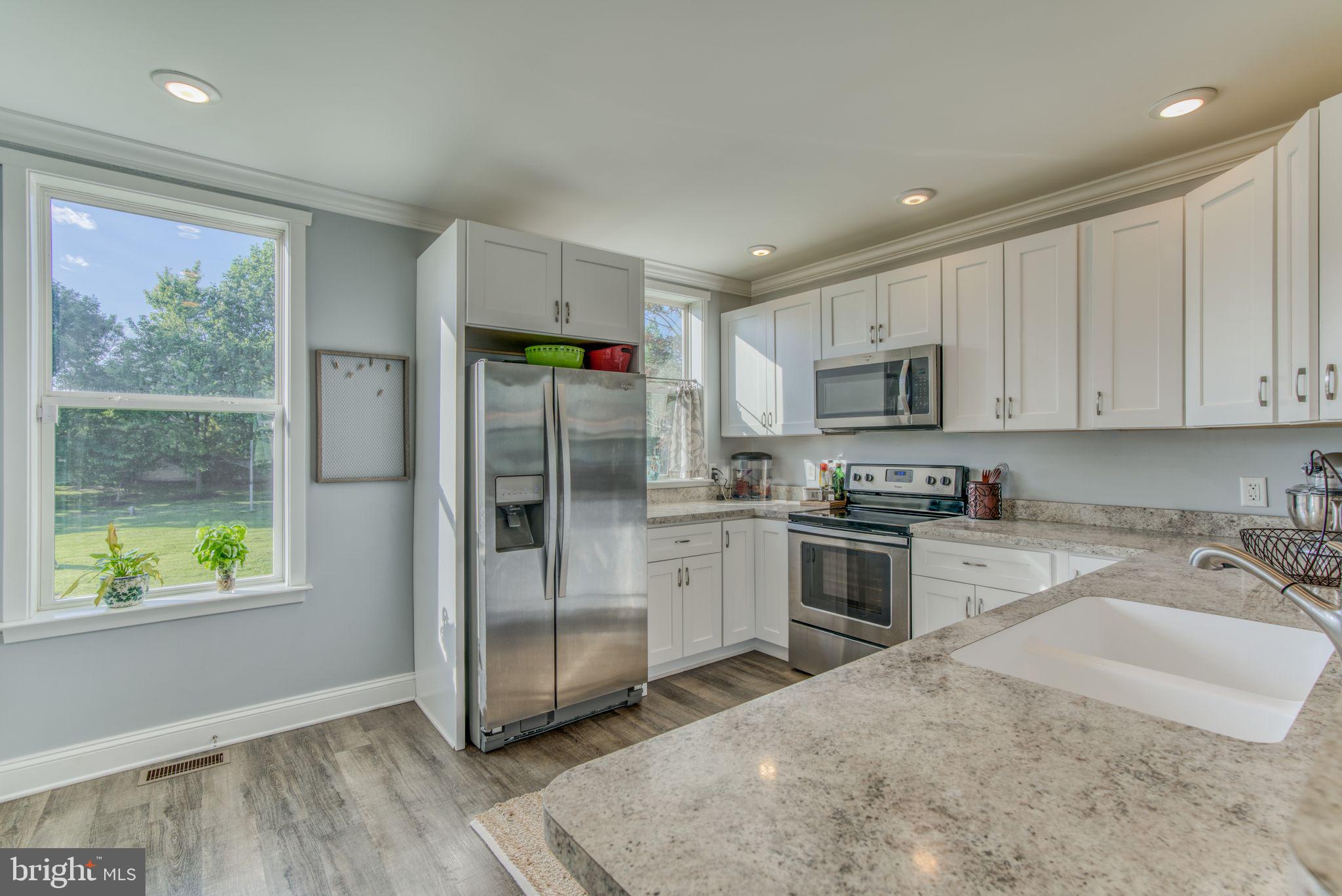 PERRYVILLE - Residential