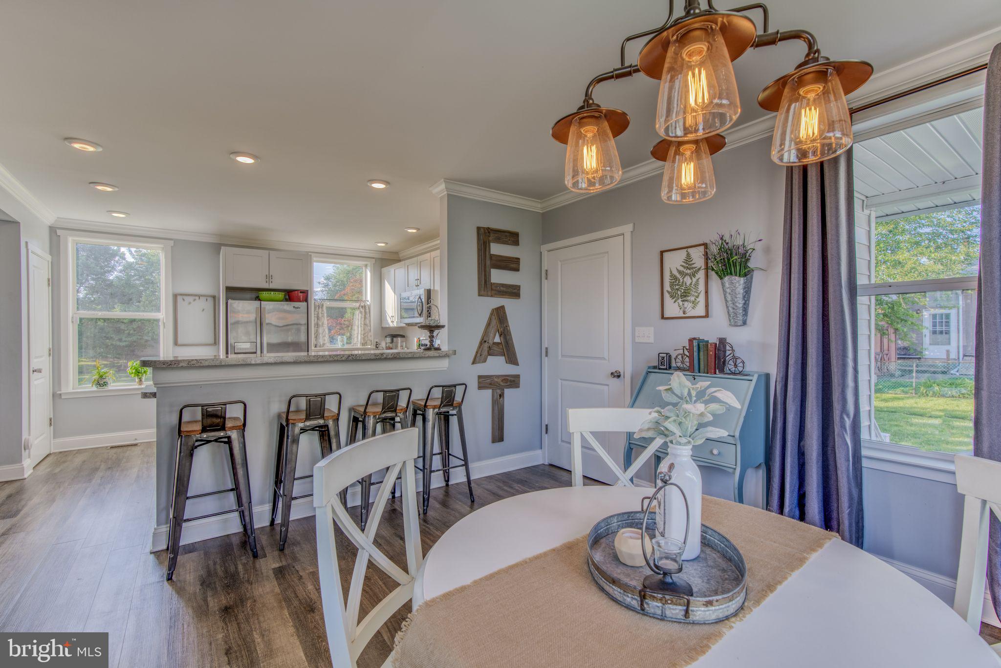 PERRYVILLE - Residential