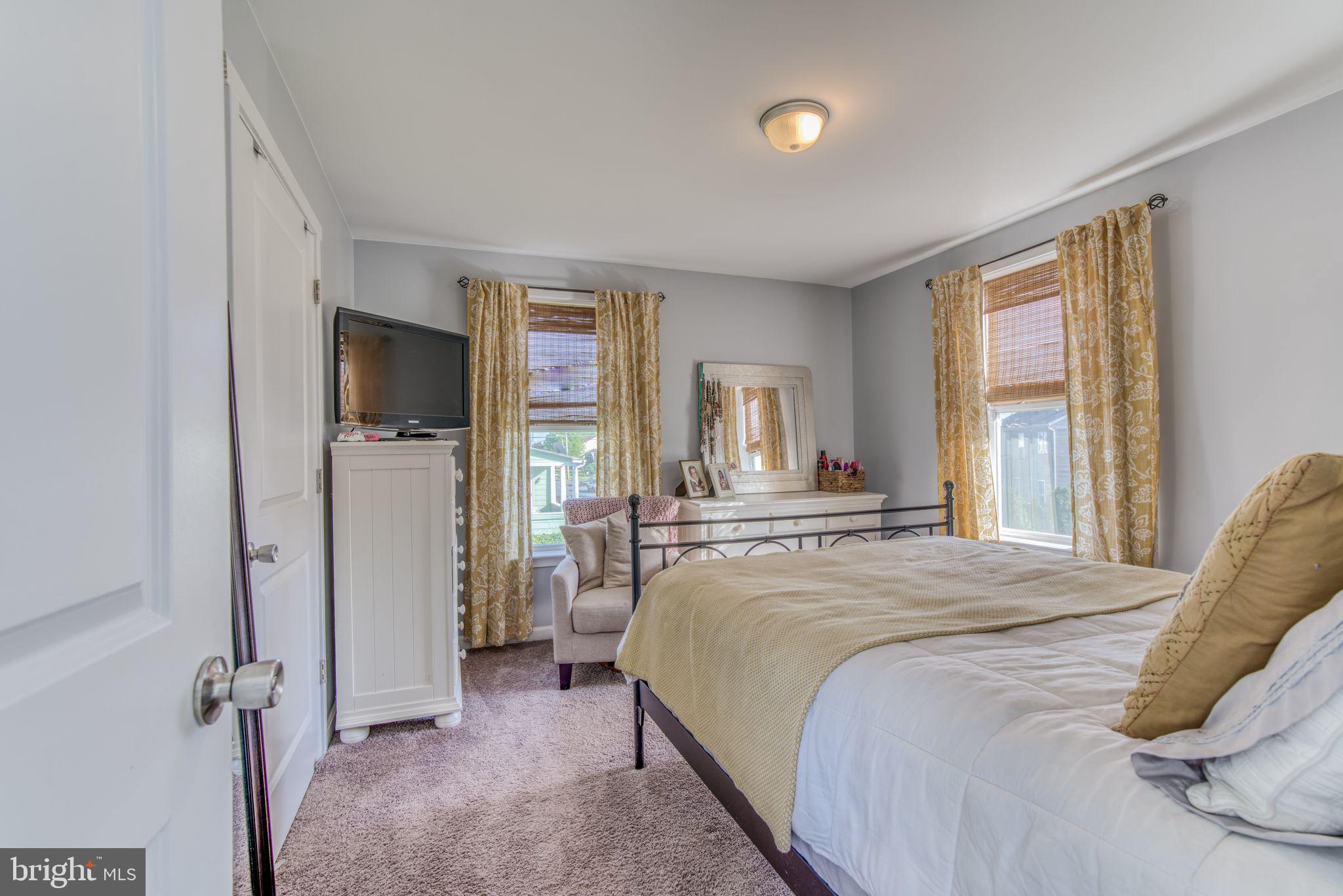 PERRYVILLE - Residential