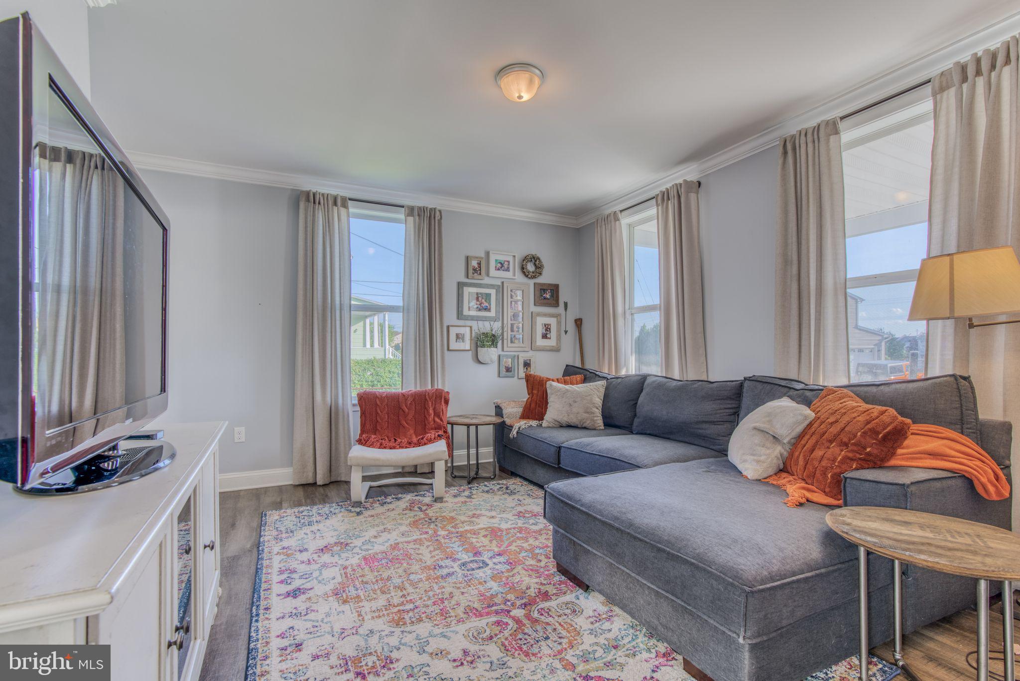 PERRYVILLE - Residential