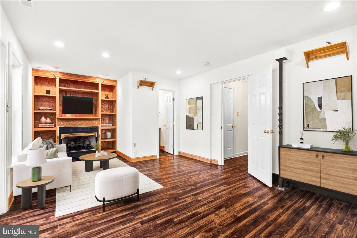 KINGSBROOK - Residential