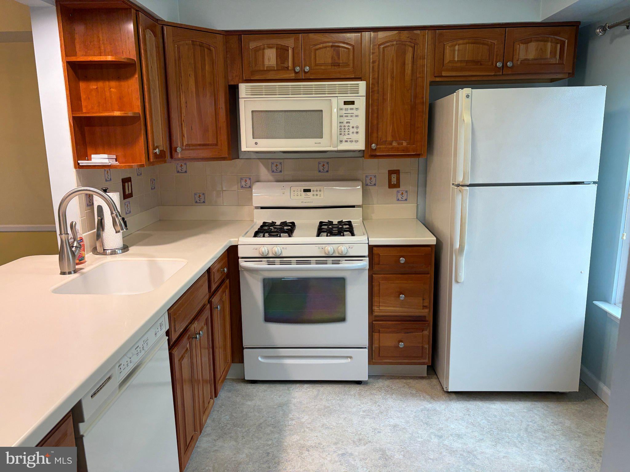 1314 SOCIETY PLACE