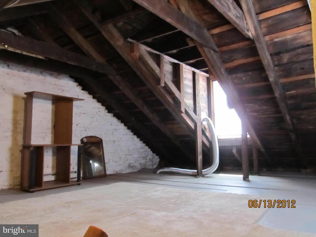 COLUMBIA - Residential