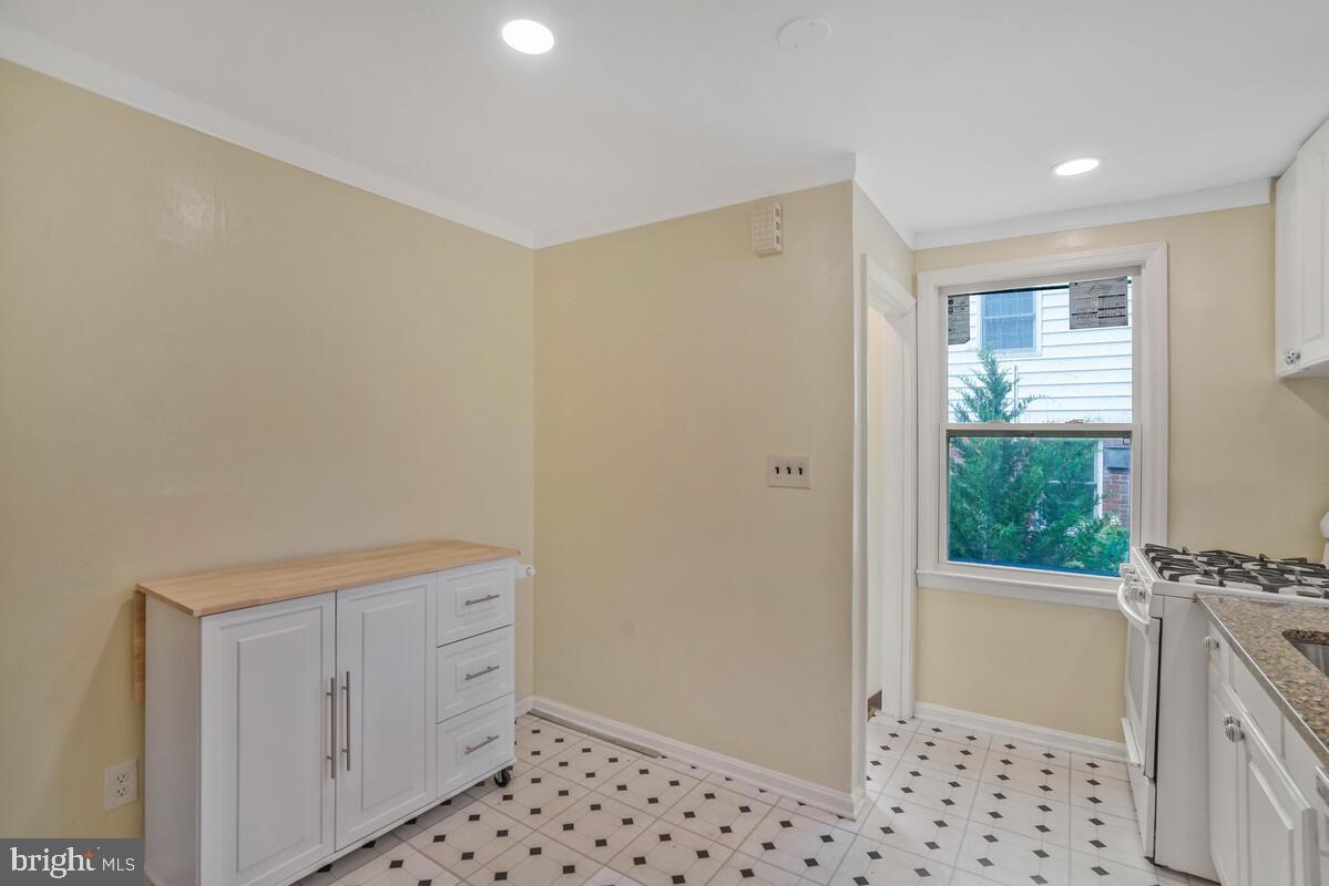 DOMINION HILLS - Residential