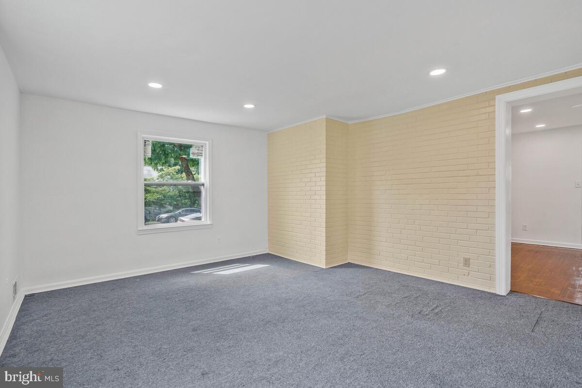 DOMINION HILLS - Residential