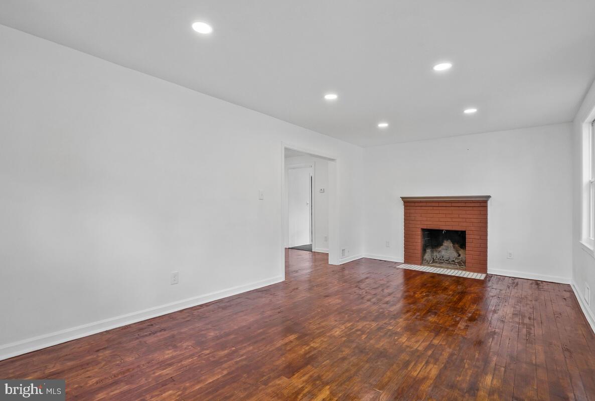 DOMINION HILLS - Residential