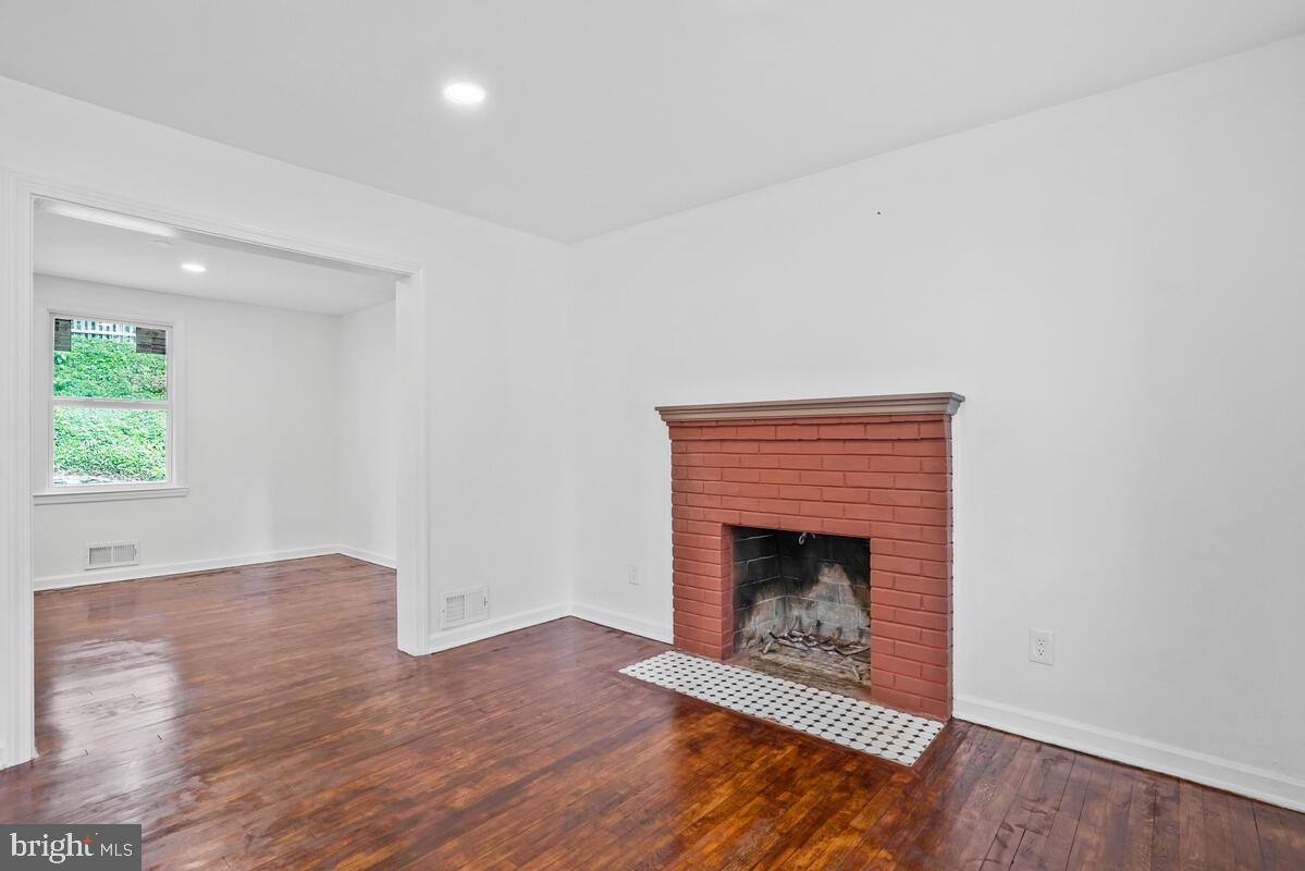 DOMINION HILLS - Residential