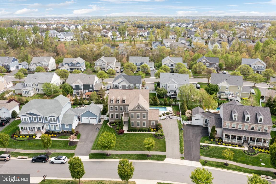 GROVE AT WILLOWSFORD - Residential