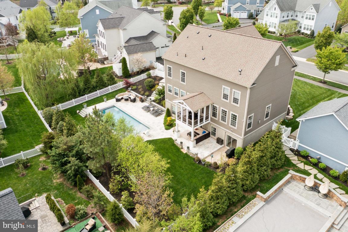 GROVE AT WILLOWSFORD - Residential