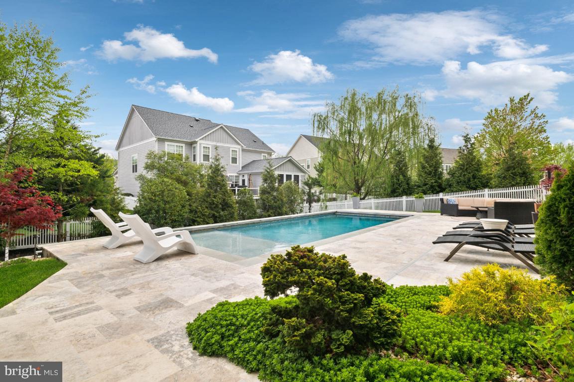 GROVE AT WILLOWSFORD - Residential