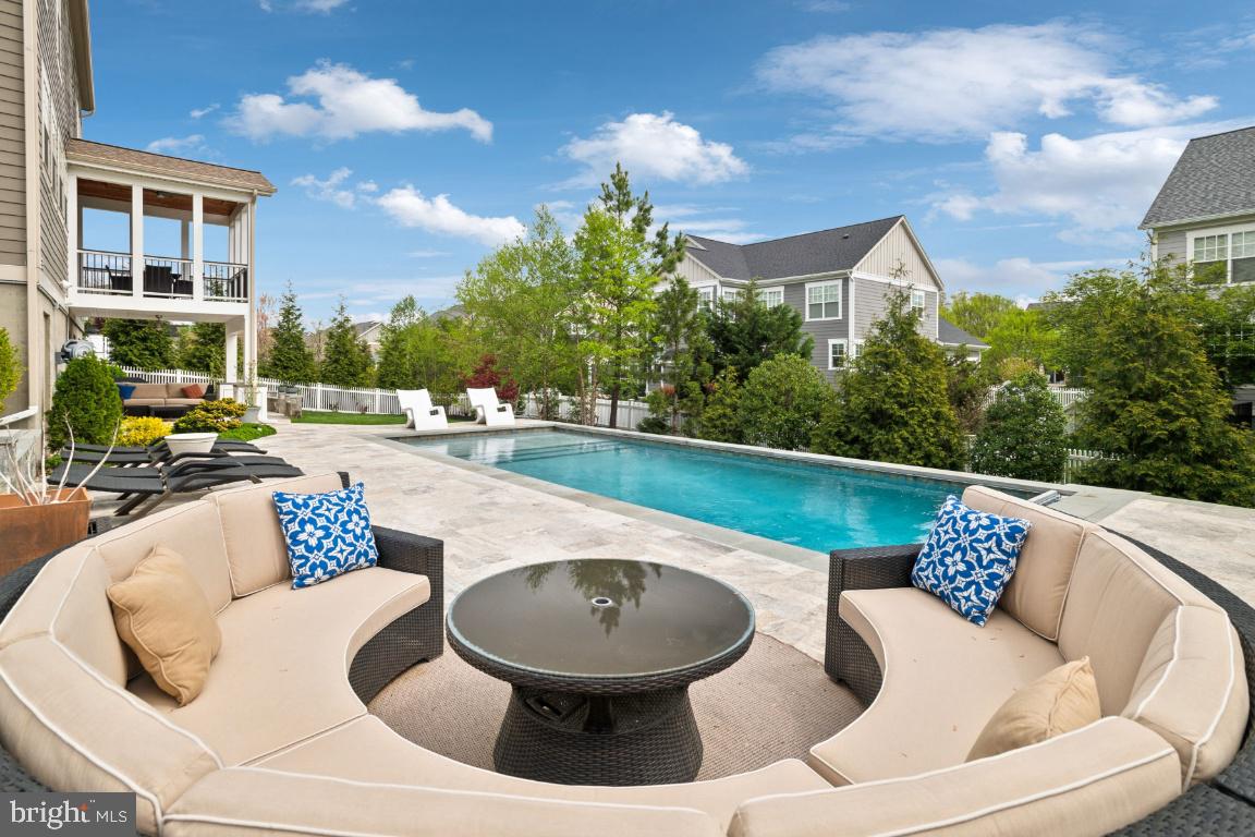 GROVE AT WILLOWSFORD - Residential