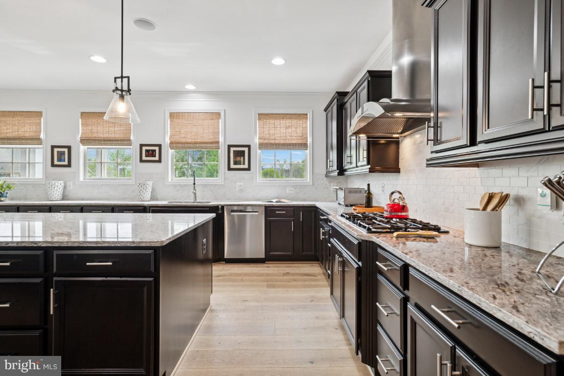 GROVE AT WILLOWSFORD - Residential