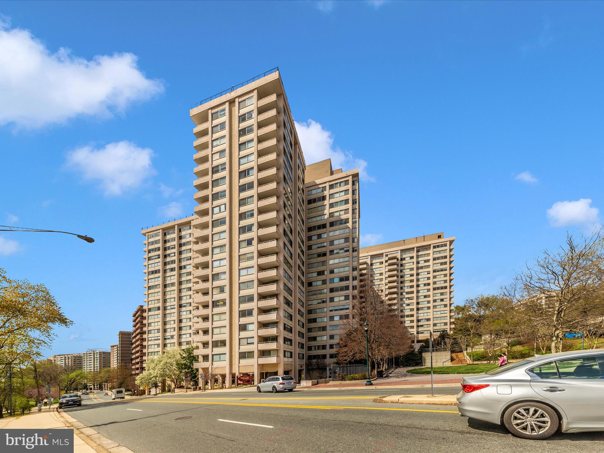 WILLOUGHBY OF CHEVY CHASE - Residential