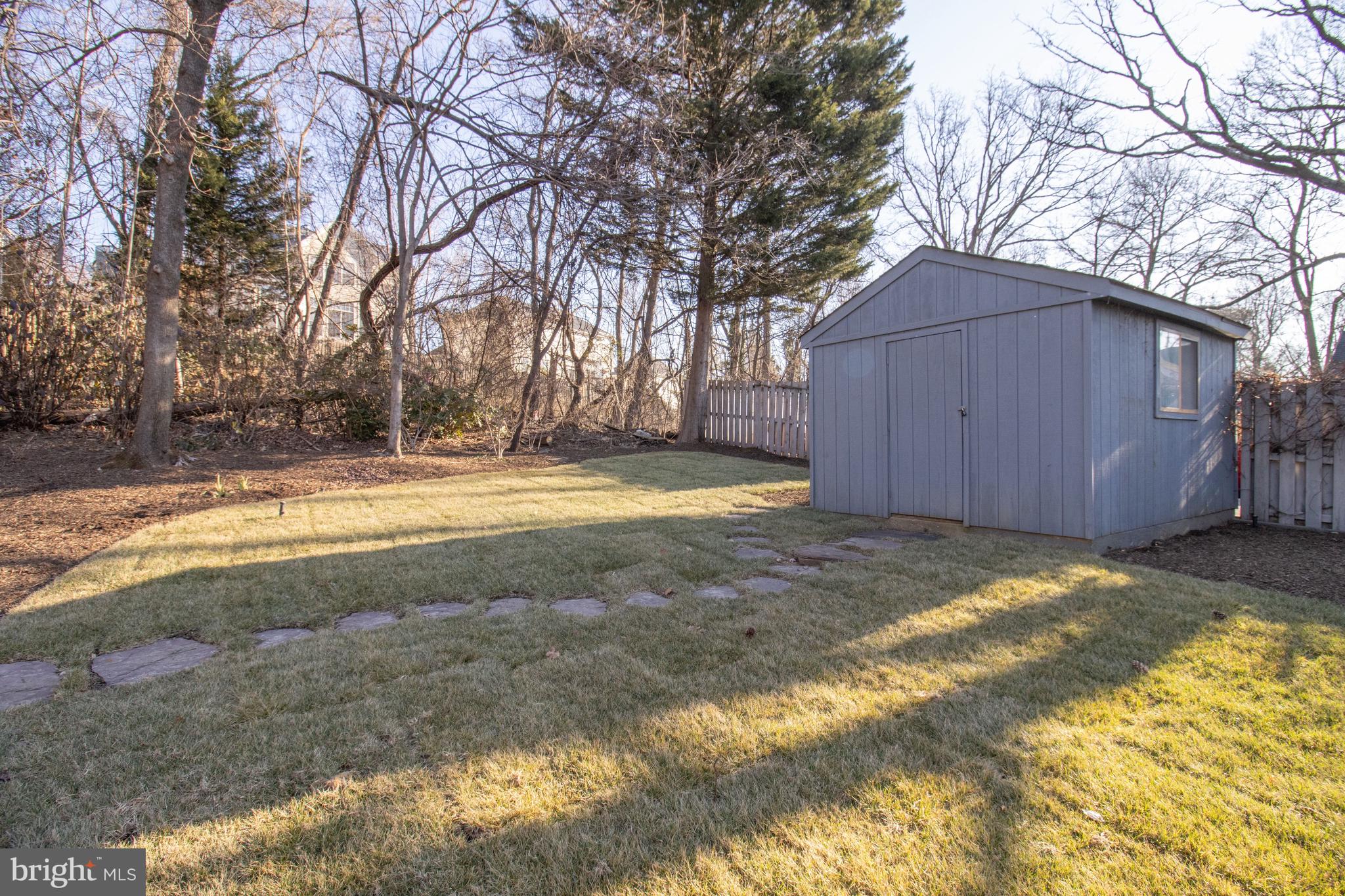 DEWEY PARK - Residential