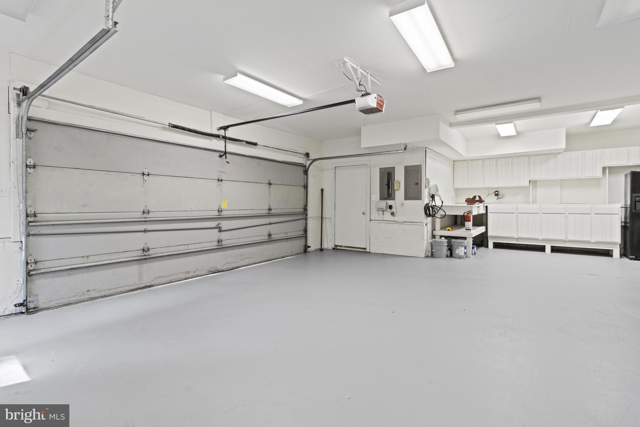 DEWEY PARK - Residential