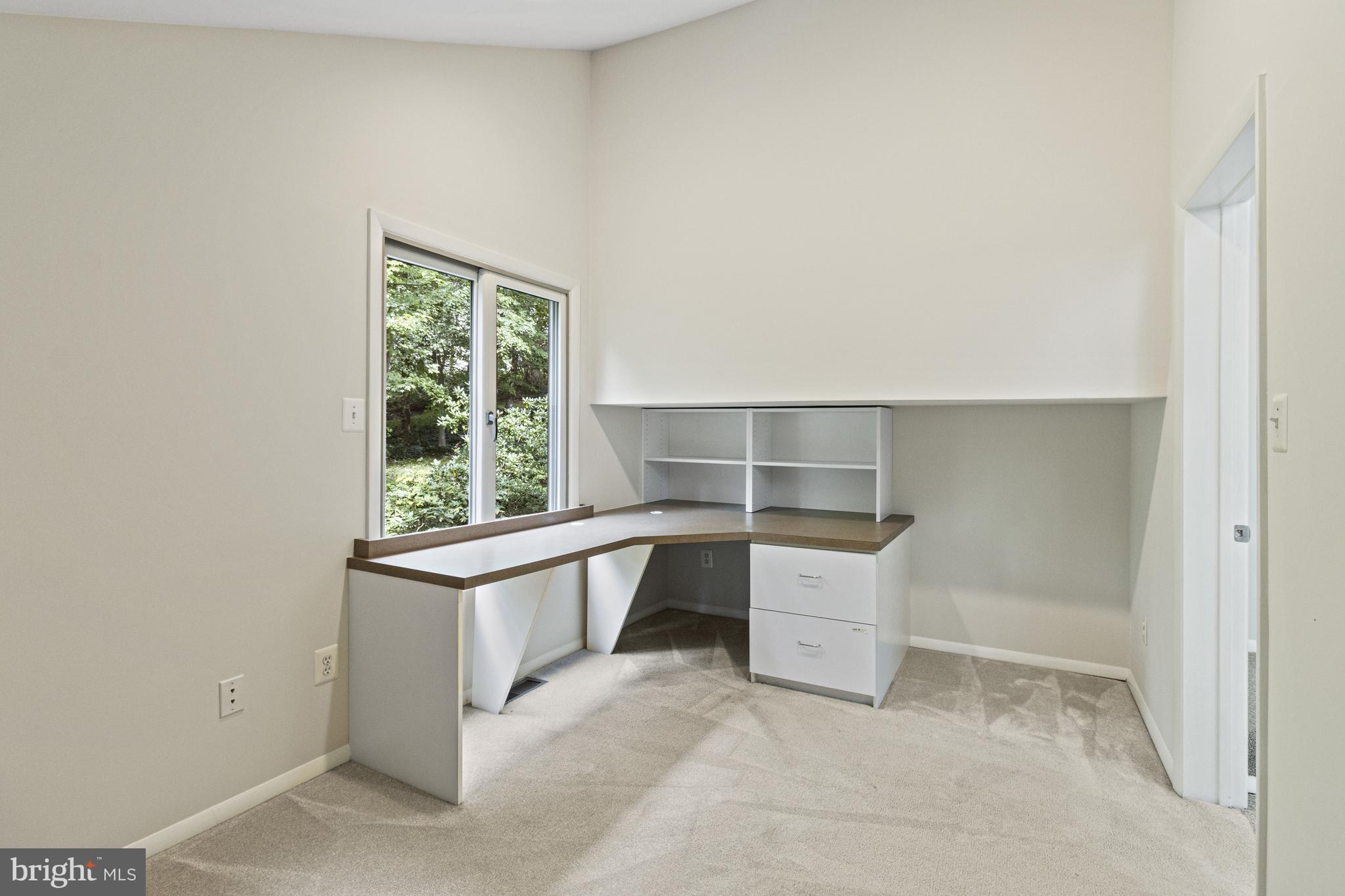 DEWEY PARK - Residential