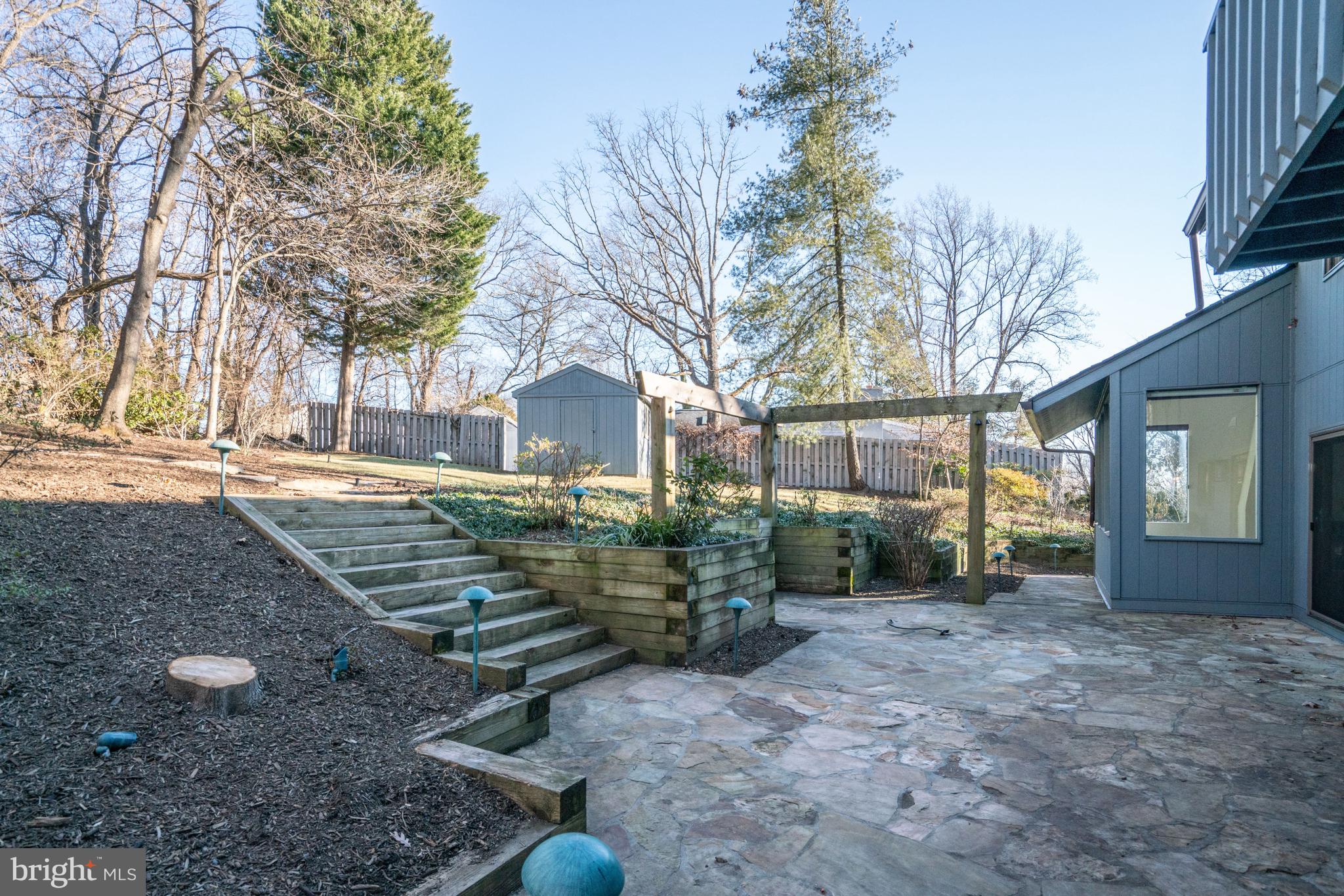 DEWEY PARK - Residential